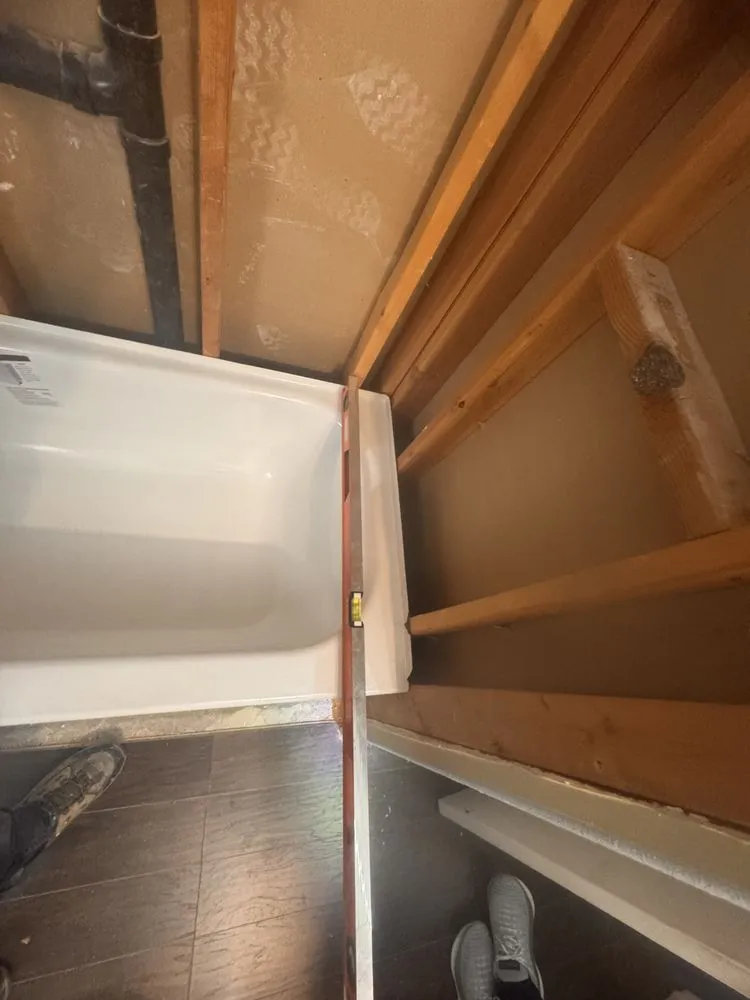 Slide of Pichingo Handyman Services