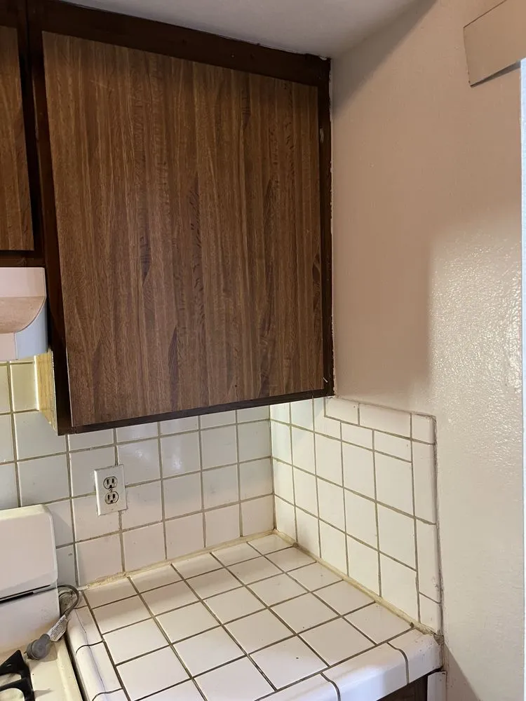 Slide of Pichingo Handyman Services