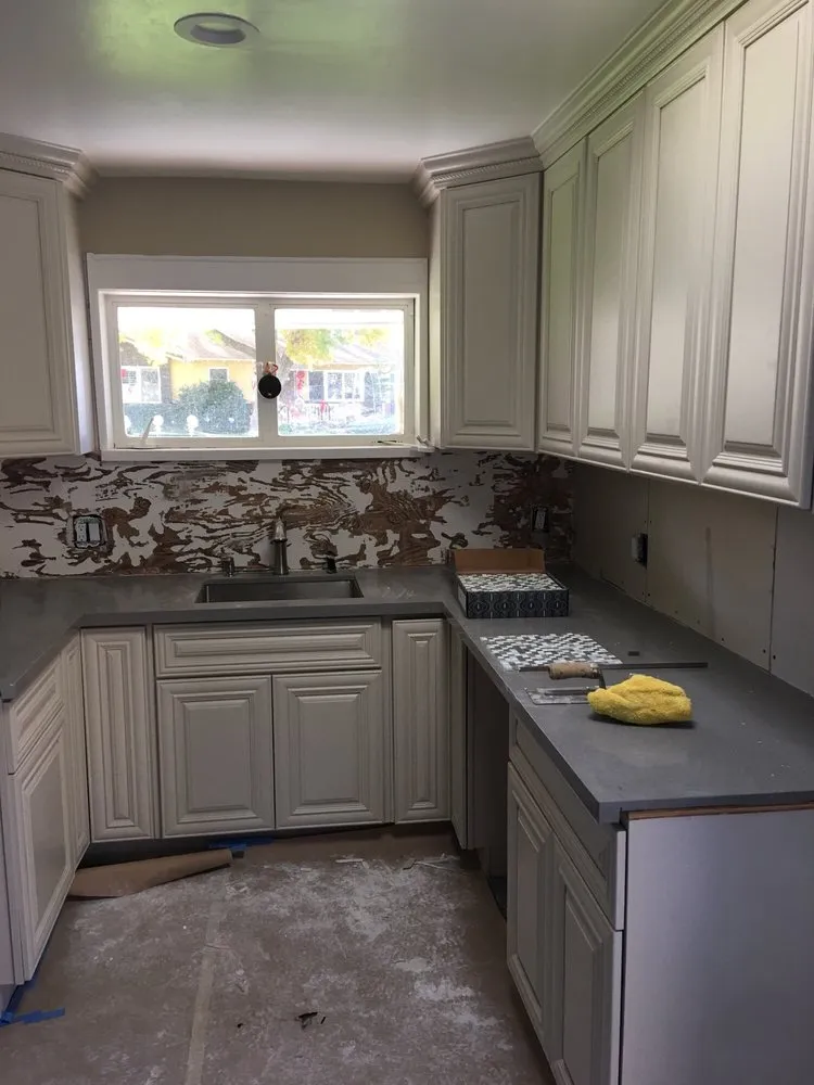 Slide of Picture Perfect Handyman