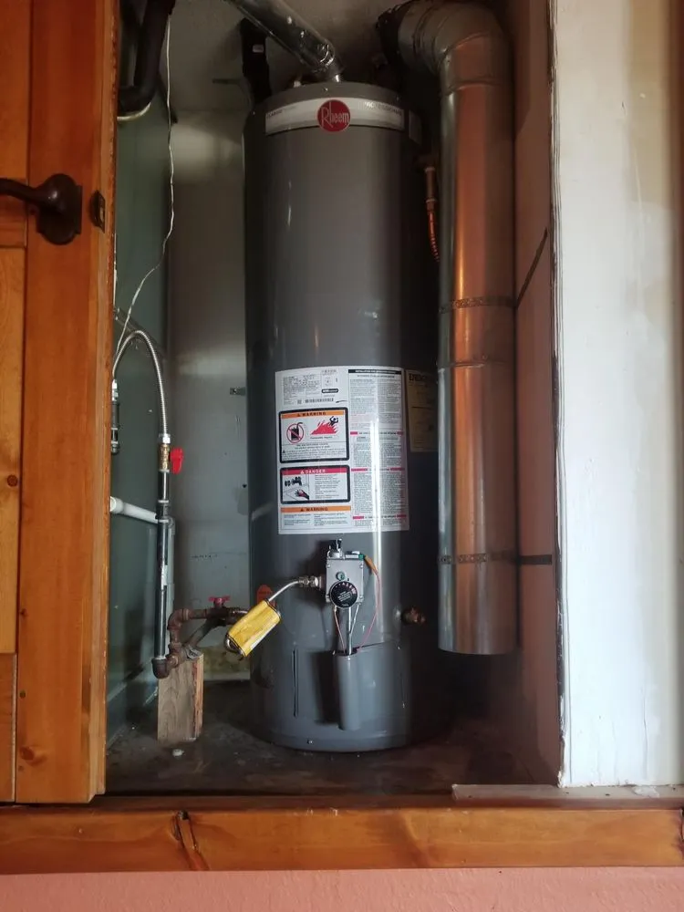 Emergency leak detection service in Tucson, AZ - Picture Rocks Plumbing