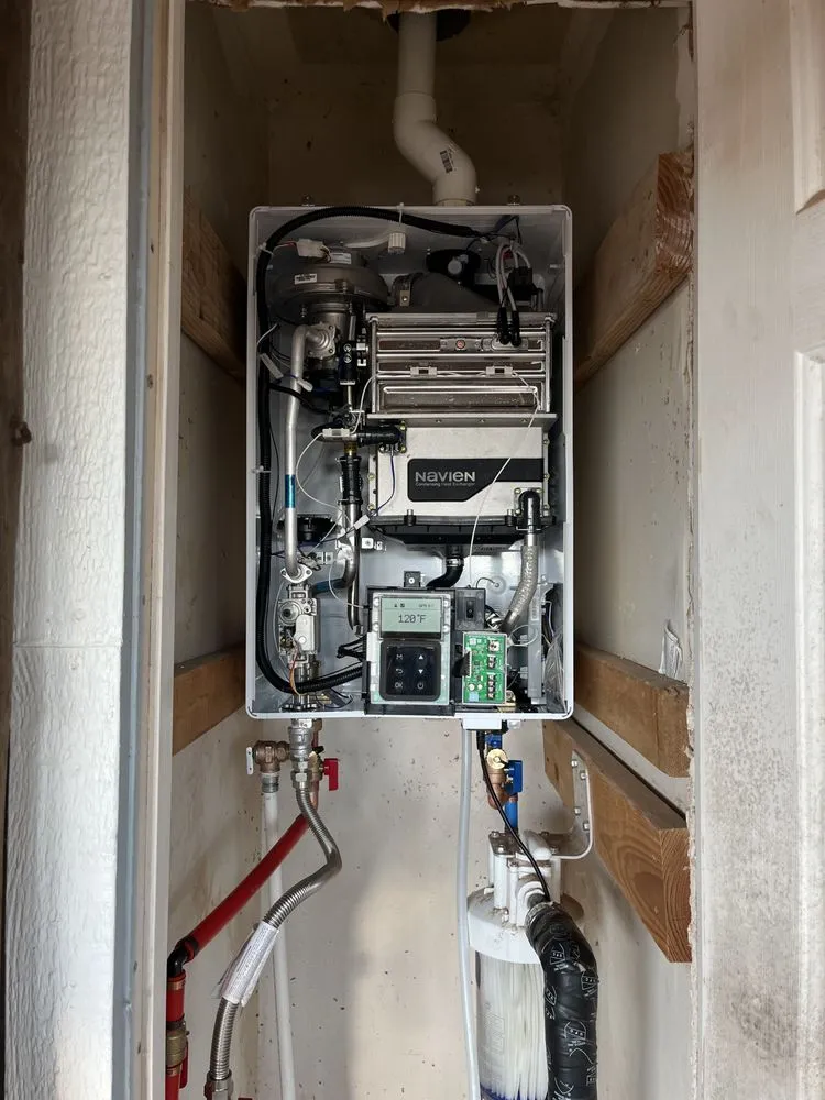 Slide of Pine Country Plumbing