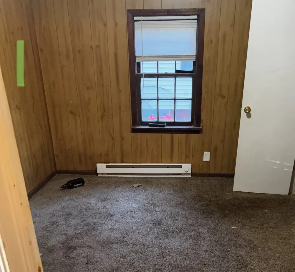 Slide of Pineview of Salisbury