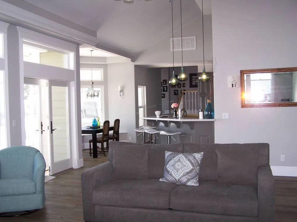 Slide of Pinnacle Home Inspections