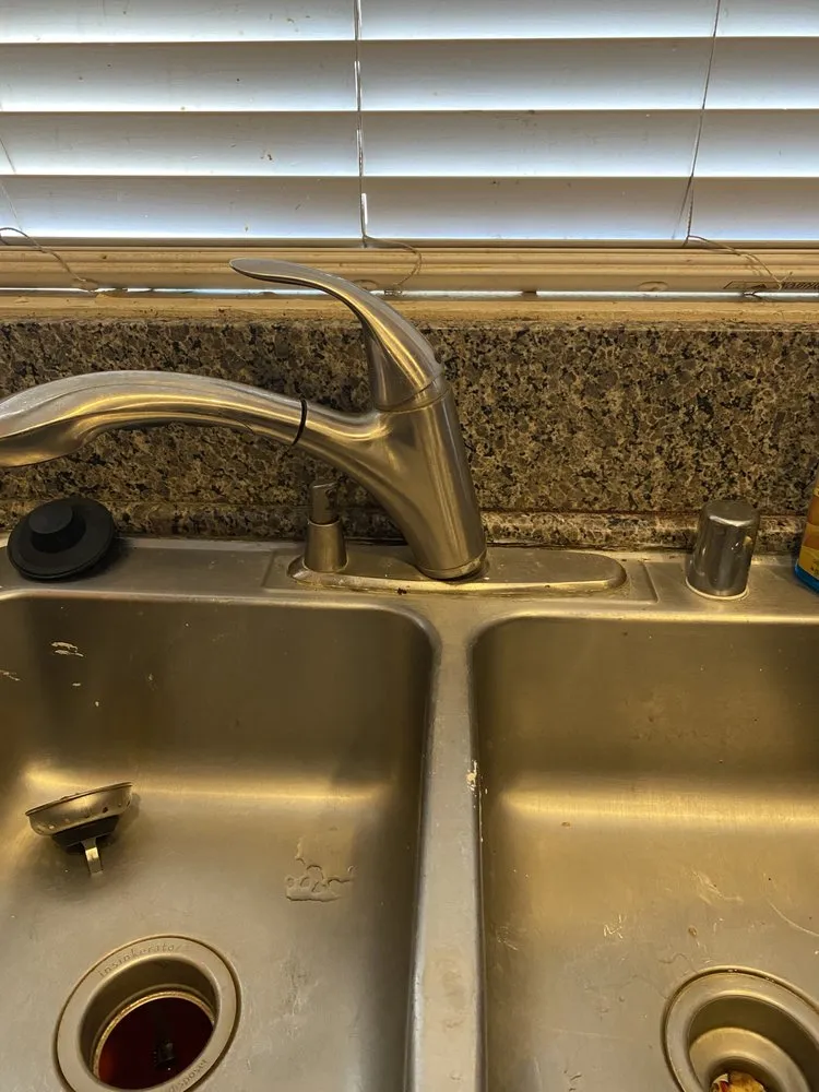 Slide of Pinnell's Handyman Service