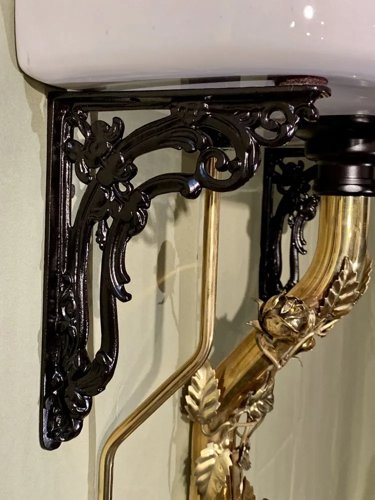 Expert emergency plumbing for homes in Richmond, CA by Pipe Arts Plumbing