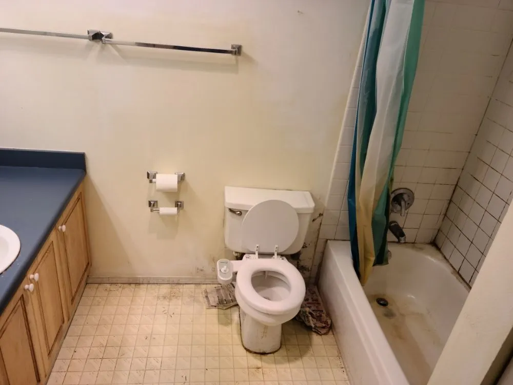 Slide of Pipe Cleaning & Coating