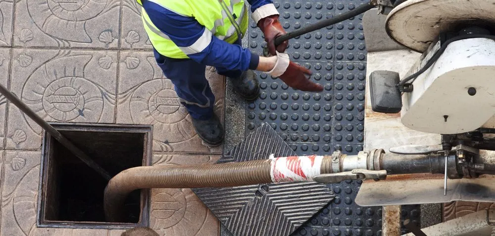 Slide of Pipe Detectives