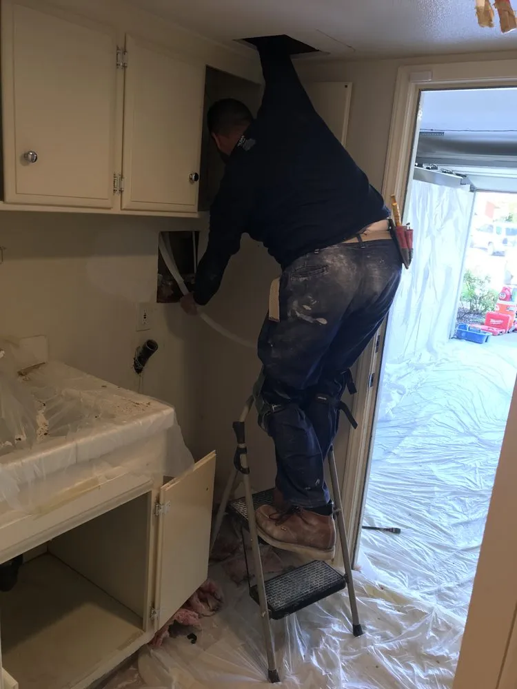 Top-rated water heater service in Escondido, CA by Pipe It Right