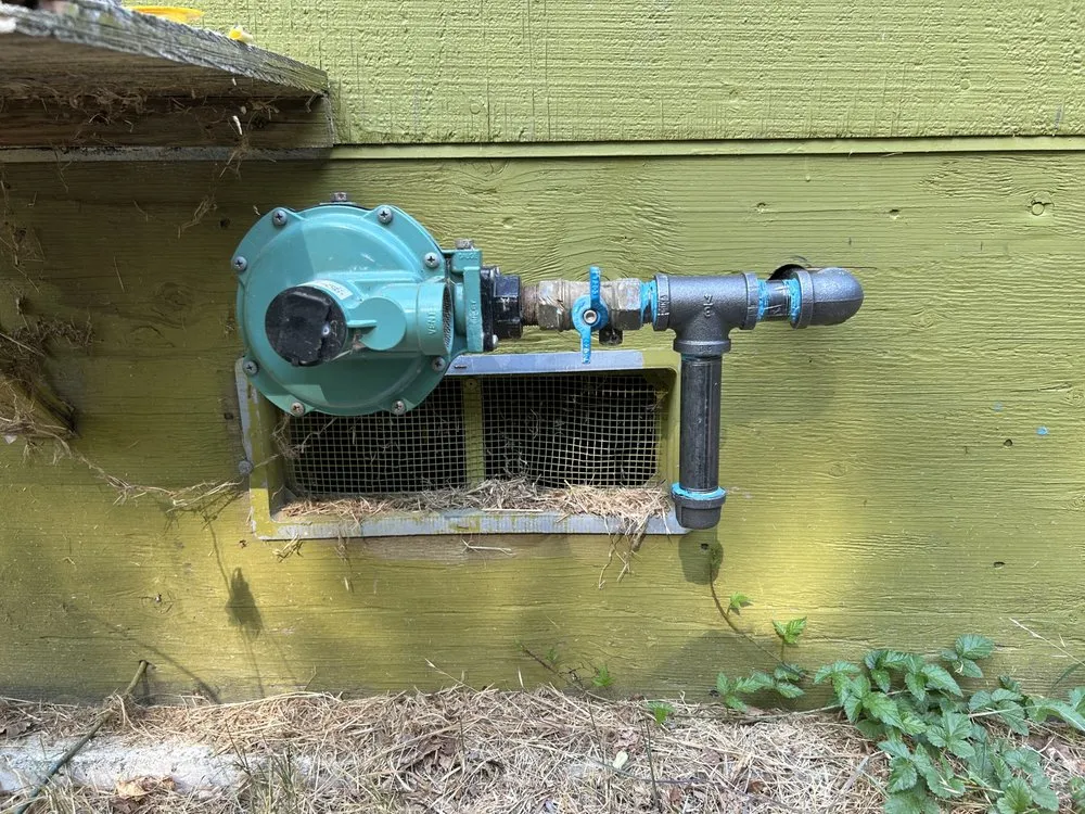 Slide of Pipe Mechanic Plumbing