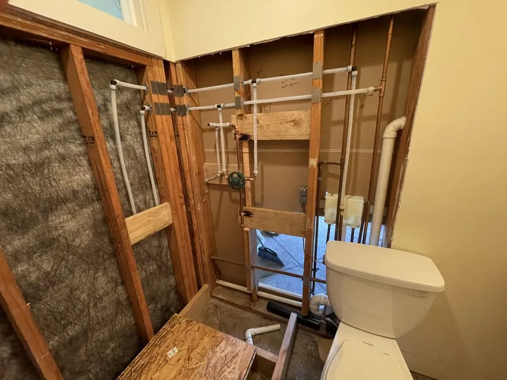 Slide of Pipe Tech Solutions & Plumbing