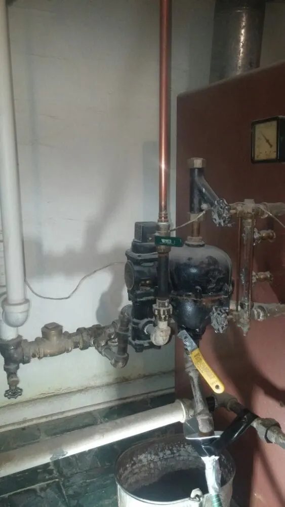 Slide of Pipez Plumbing