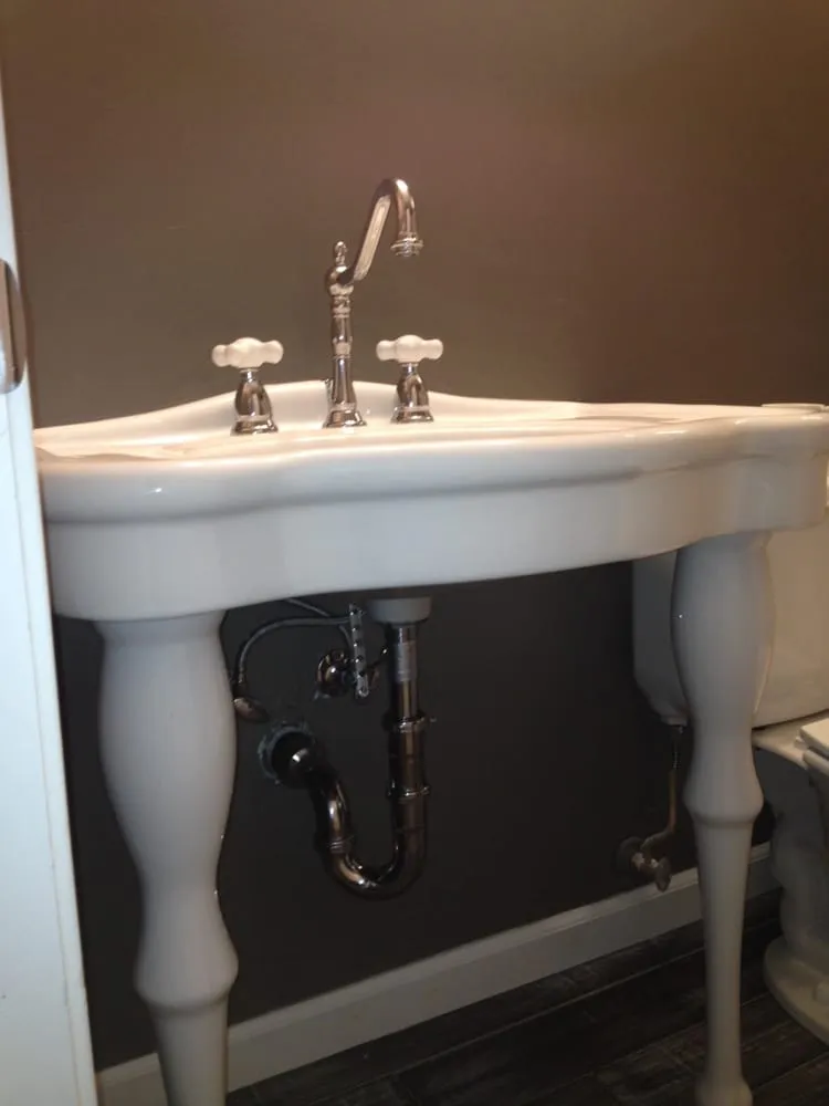 Slide of Pires Plumbing