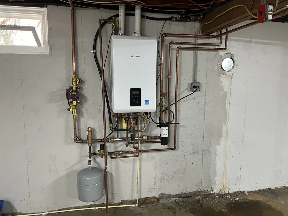 Slide of PJ Linskey Residential Mechanic