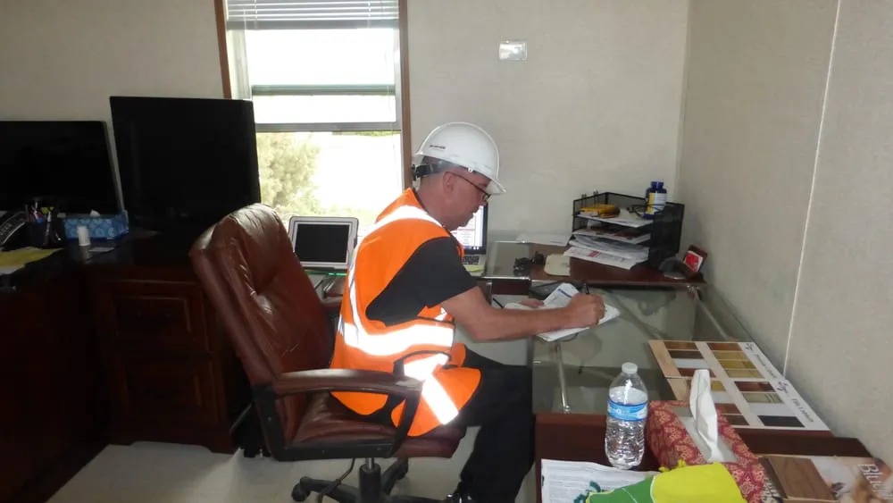 Slide of Planet Plumbing & Drain