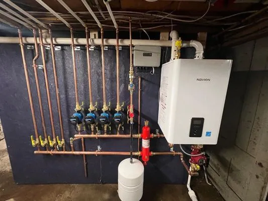 Platinum Home Service Logo