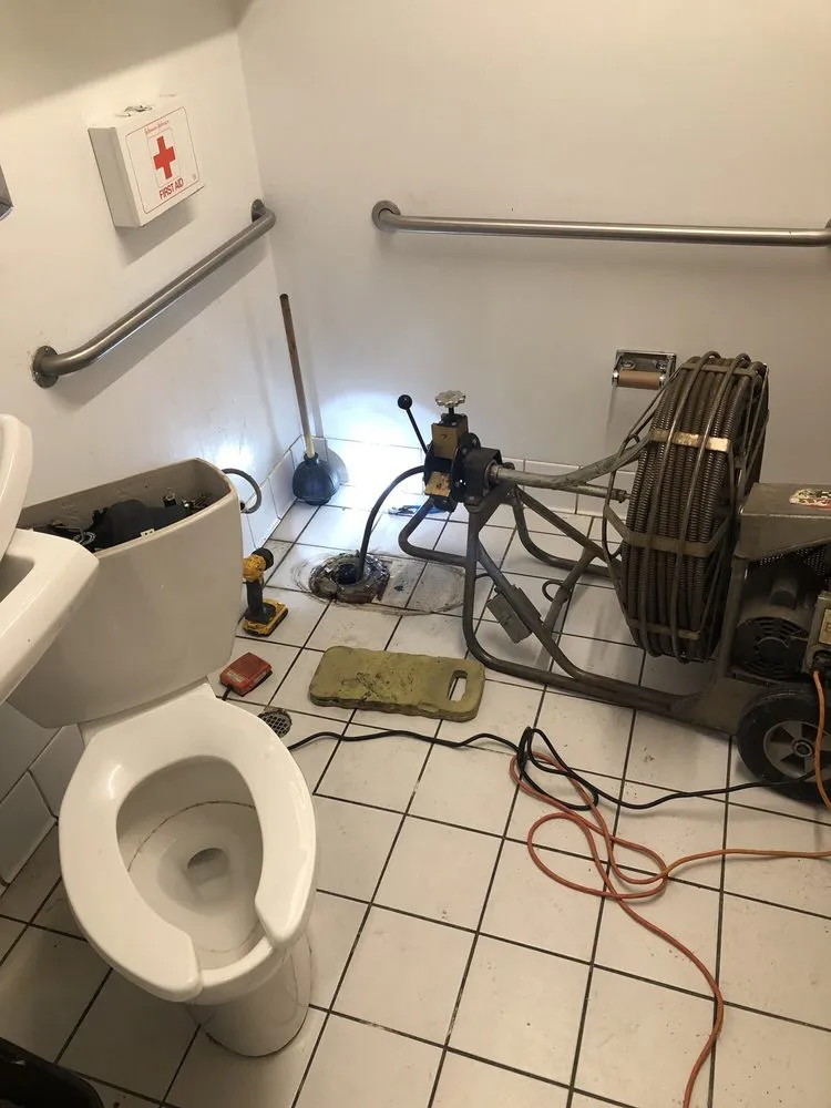 Slide of Plomeria 24/7