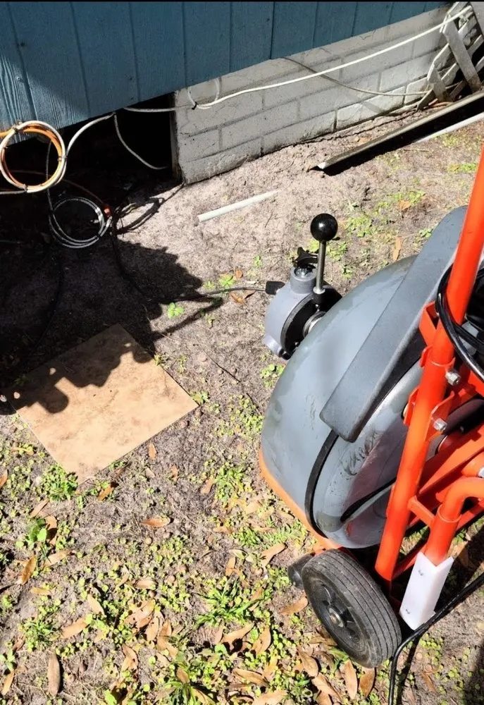 Slide of Plomero Destapes