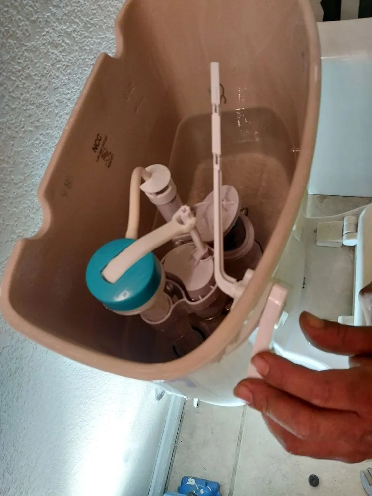 Slide of Plomero En Las vegas