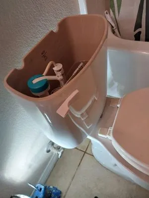 Plomero En Las vegas Logo