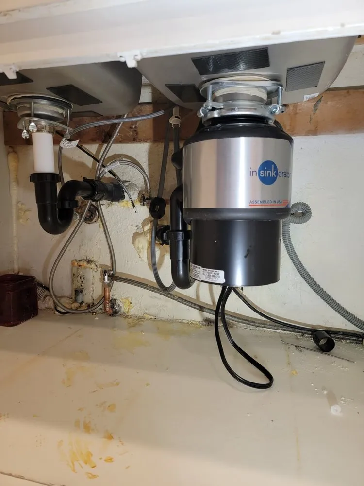 Slide of Plomero Express