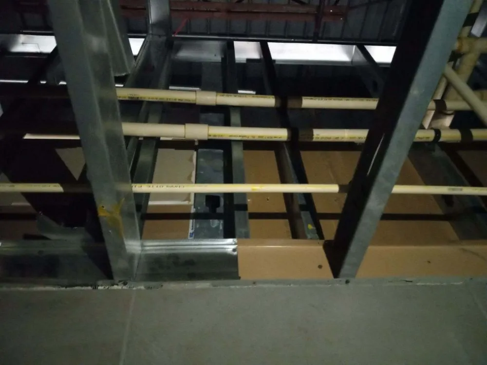 Slide of Plomero Global