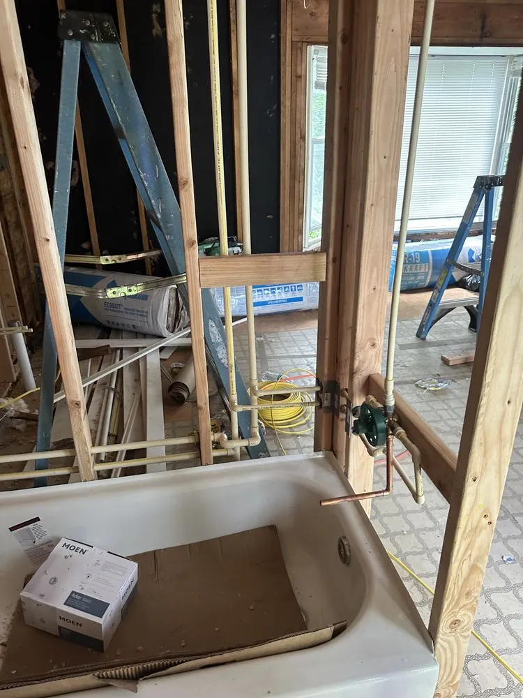 Slide of Plomero Plumbing