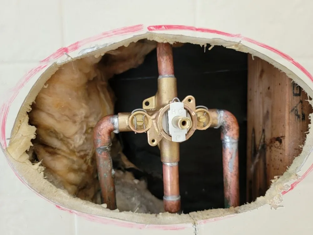 Slide of Plomero Plumbing Pg