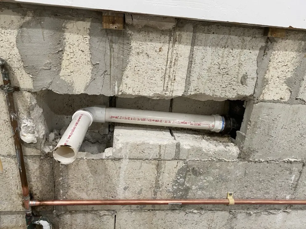 Slide of Plomeros en Miami