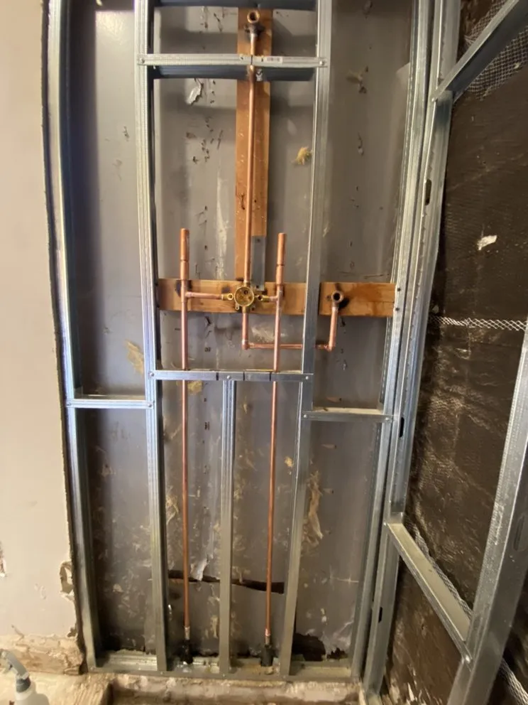 Slide of Plomeros en Miami