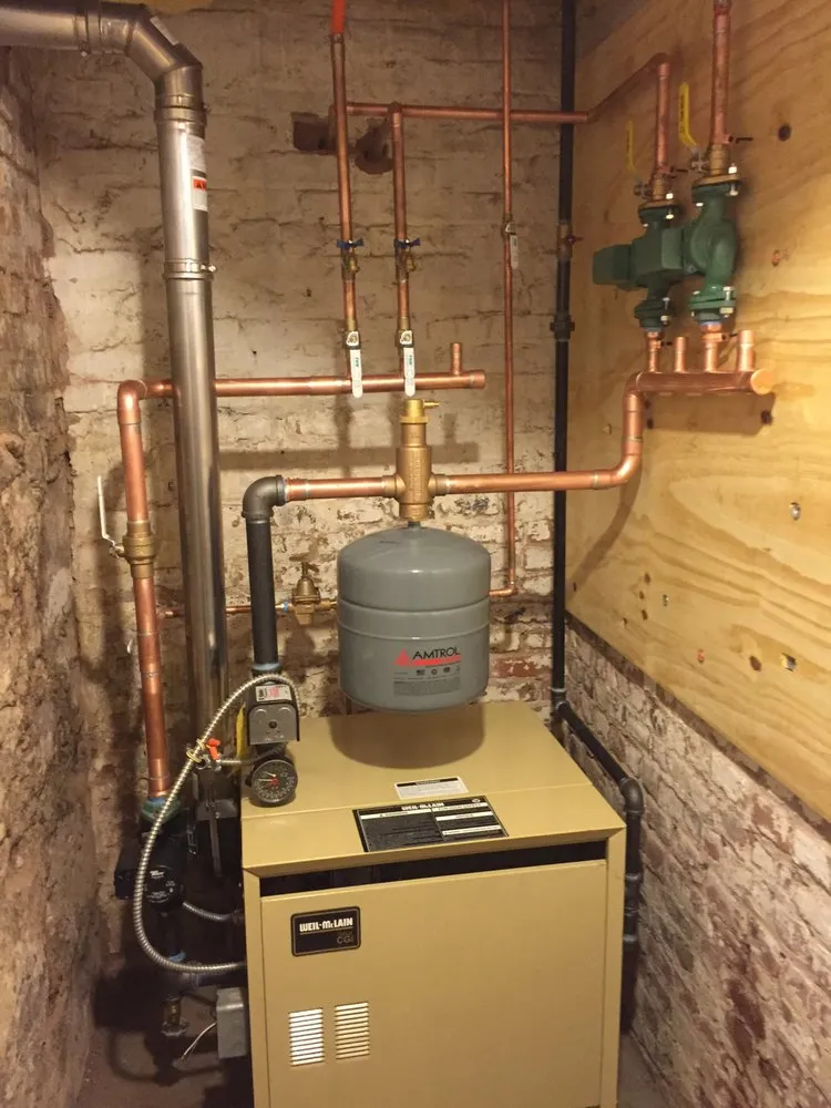 Top-rated water heater service experts serving Rochelle Park, NJ - Plonski Plumbing And Heating