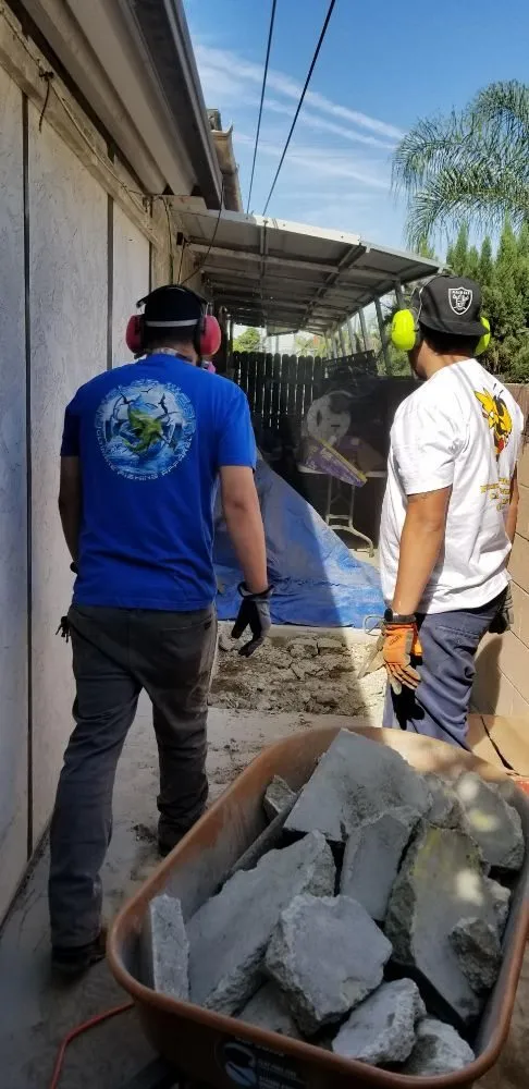 Slide of Plumb Bee Plumbing