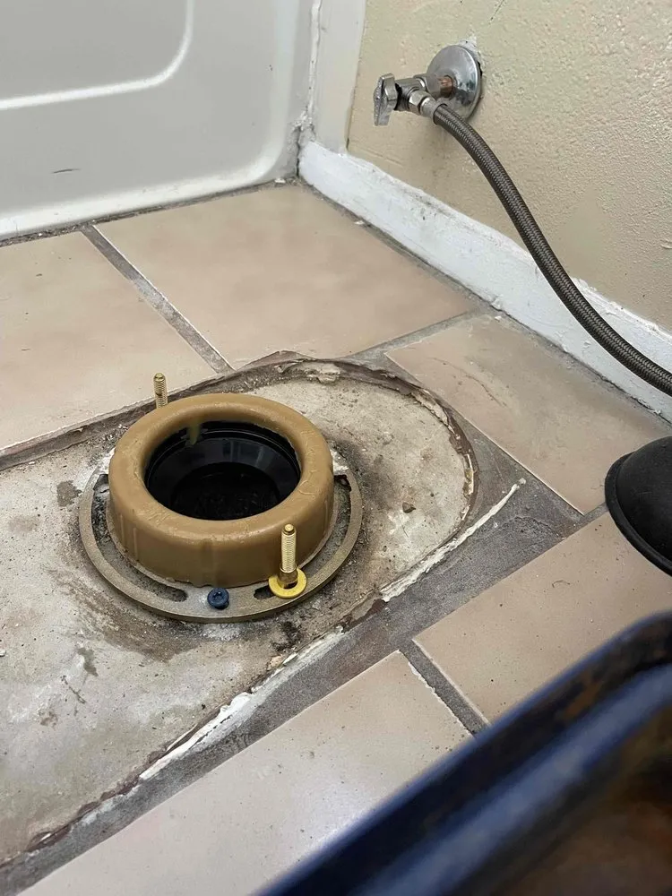 Slide of Plumb Masters