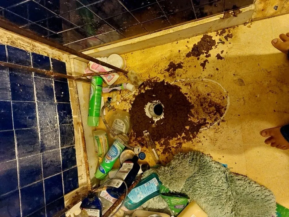 Slide of Plumb-O-Matic