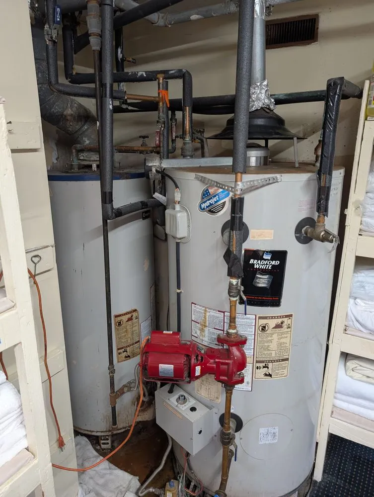 Slide of Plumb Poppin