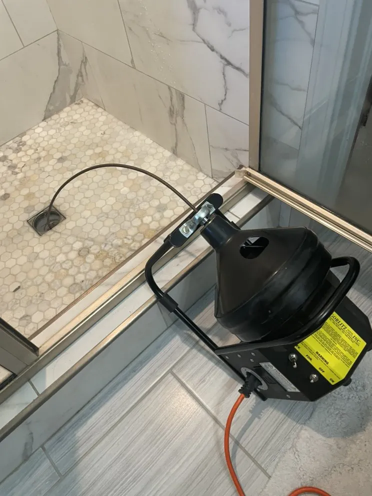 Slide of Plumb-Struction