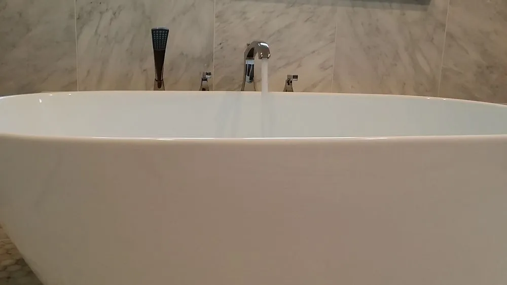 Slide of Plumb Unique