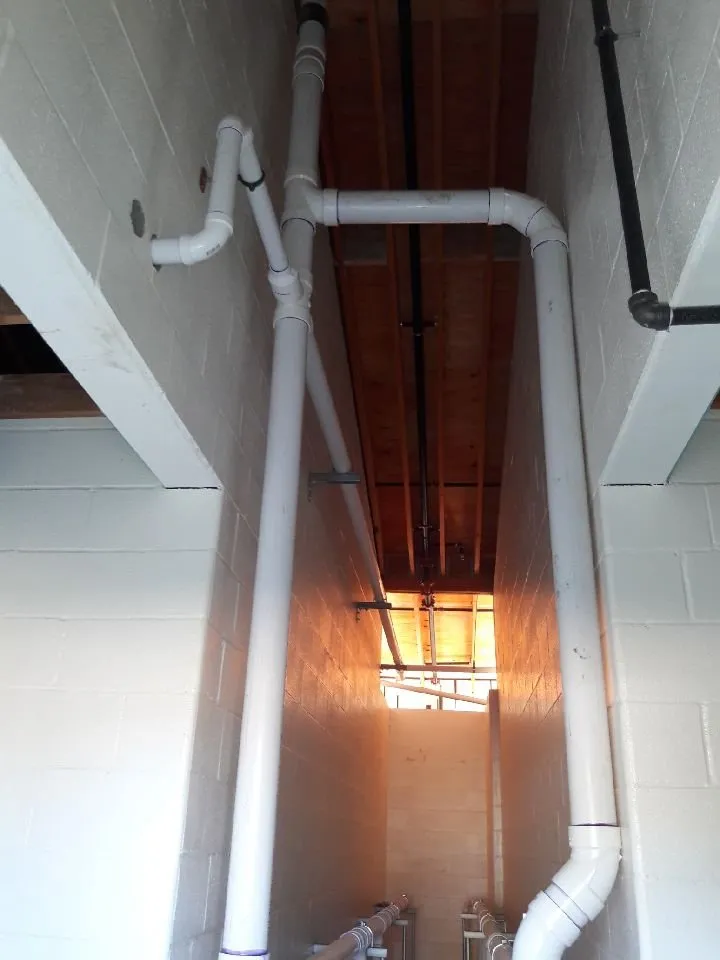 Slide of Plumb Unique