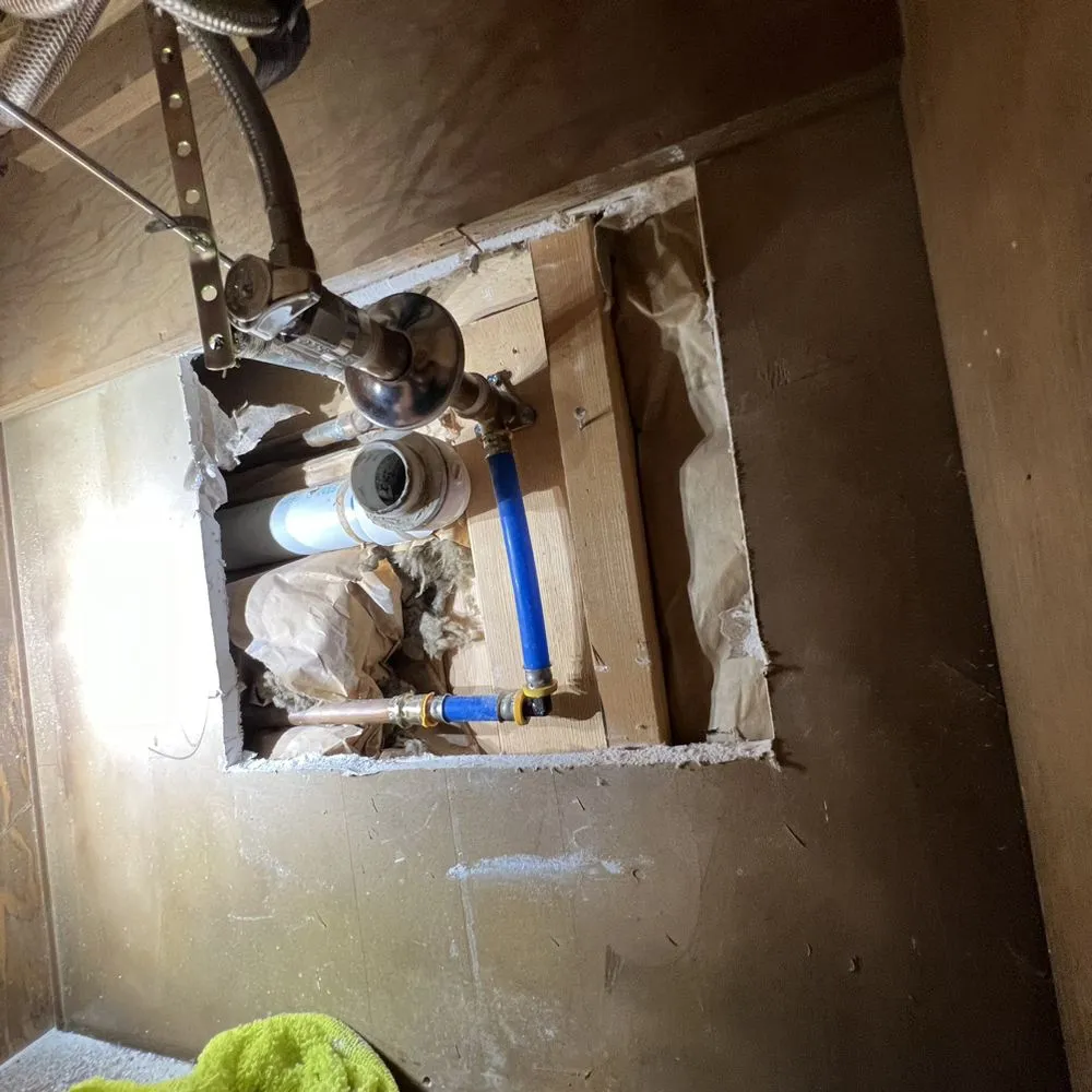 Slide of Plumbdaddy plumbing + drain 