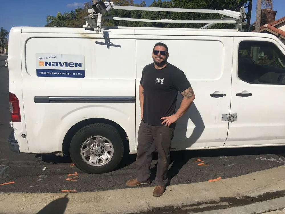 Emergency plumbing repair service in Culver City, CA - Plumber 2 The Rescue