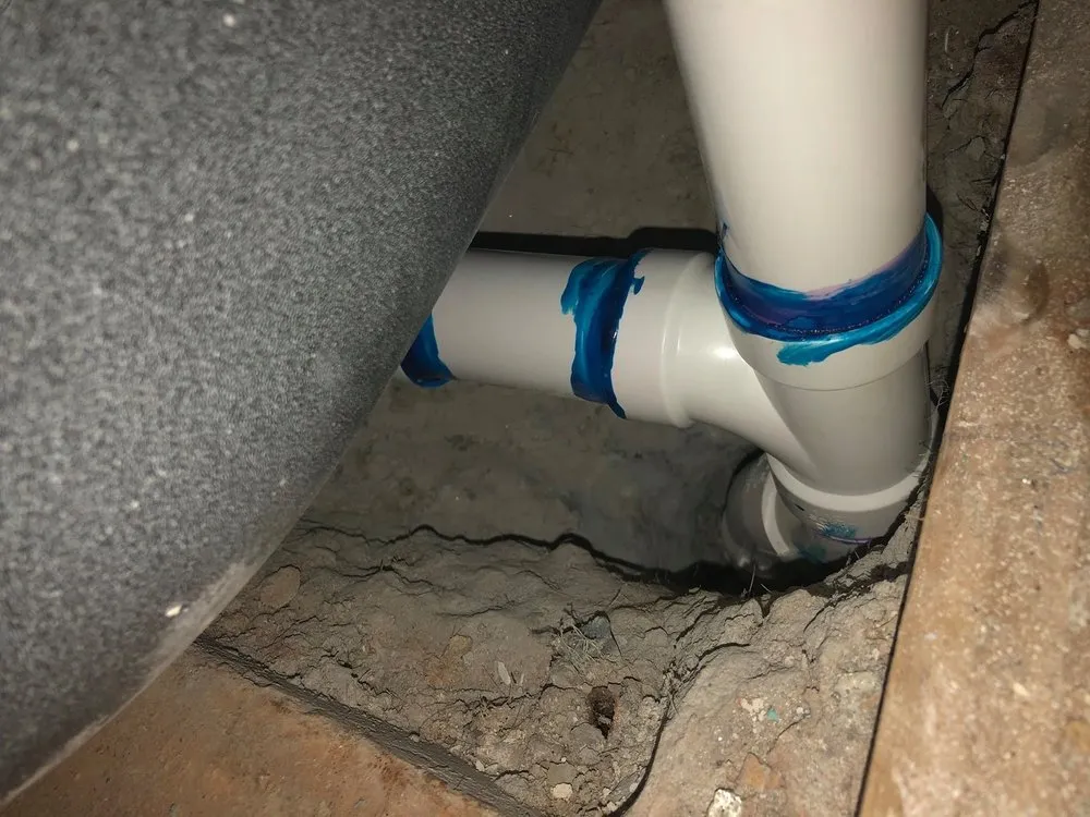 Slide of Plumber On Call