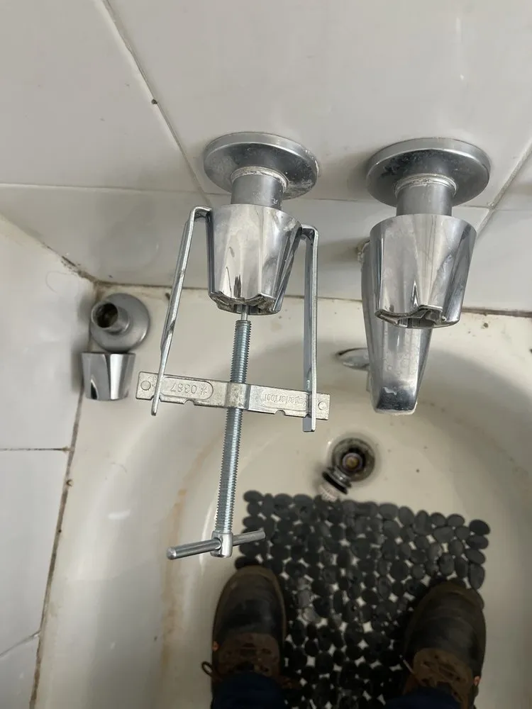 Slide of Plumber Pro