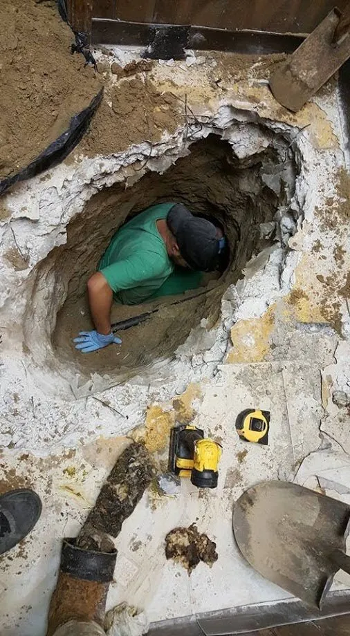 Slide of Plumbers 911 Huntsville