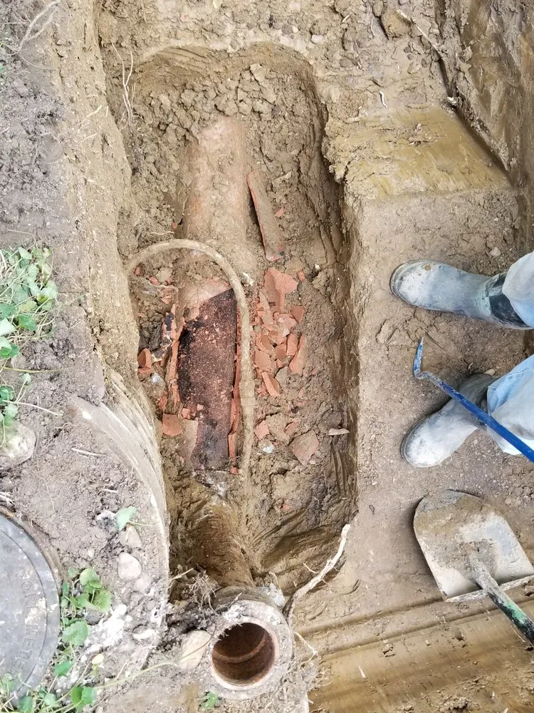 Reliable water heater service experts serving Reynoldsburg, OH - Plumbing & Drain Professionals