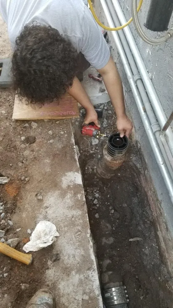 Slide of Plumbing & Drains 4 Less