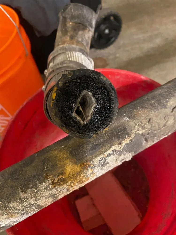 Slide of Plumbing & Pressure Washing Diamond Jetting