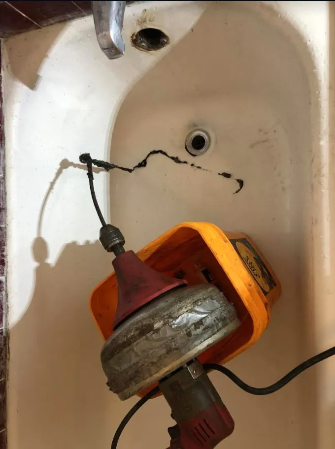 Expert emergency plumbing for homes in Lomita, CA by Plumbing & Rooter 4 Less