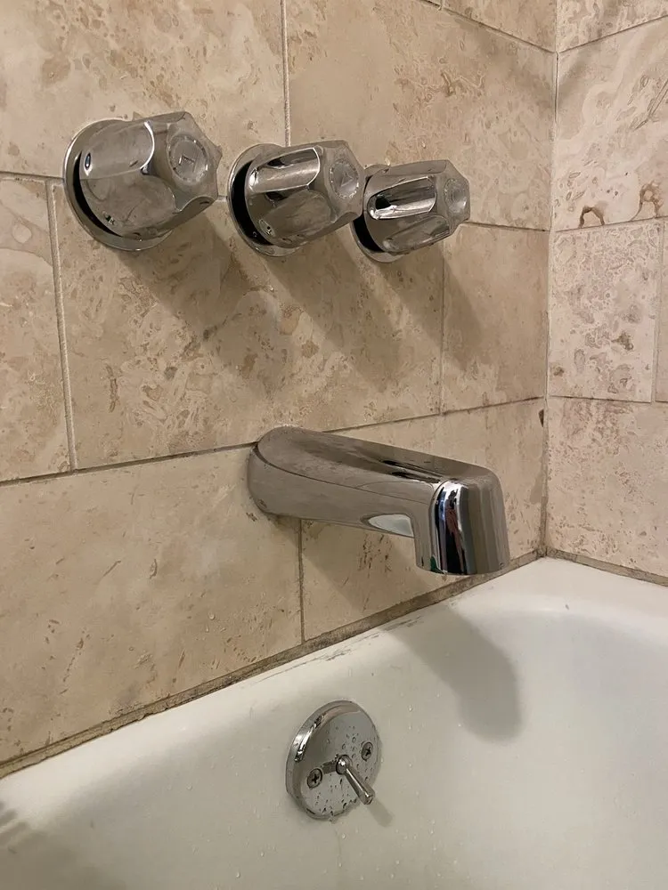 Slide of Plumbing & Rooter Solutions