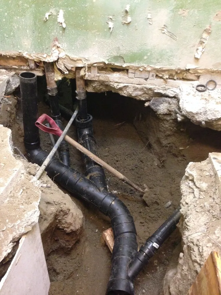 Slide of Plumbing & Sewer Solutions