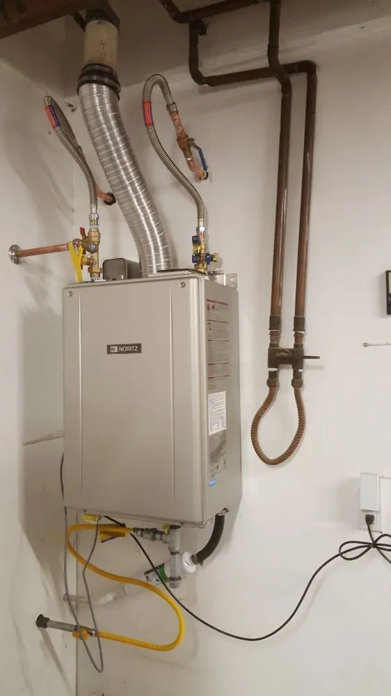 Slide of Plumbing Builders