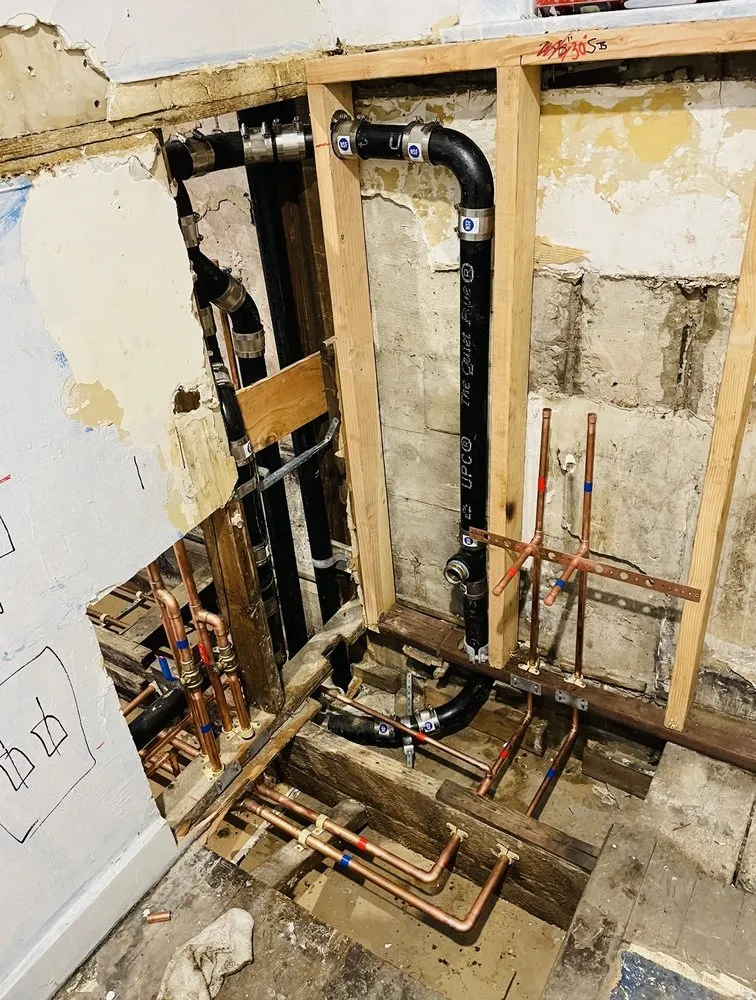 Slide of Plumbing by Esquivel